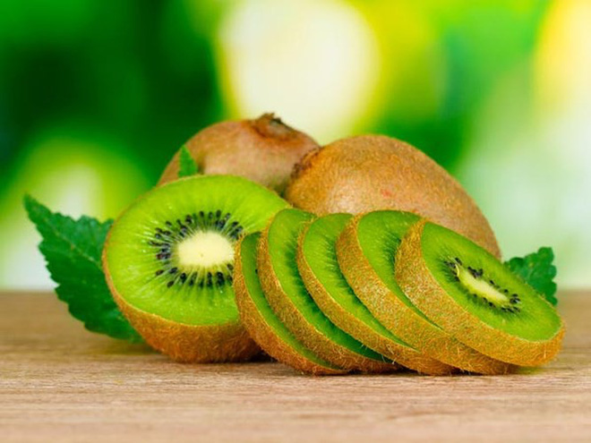 Kiwi giàu vitamin k